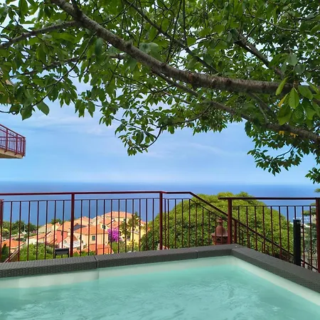 Le Tre Terrazze Sul Blu Vista Mare, Piscina Idromassaggio, Posto Auto Coperto شقة *