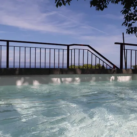 Le Tre Terrazze Sul Blu Vista Mare, Piscina Idromassaggio, Posto Auto Coperto بيرغيجي