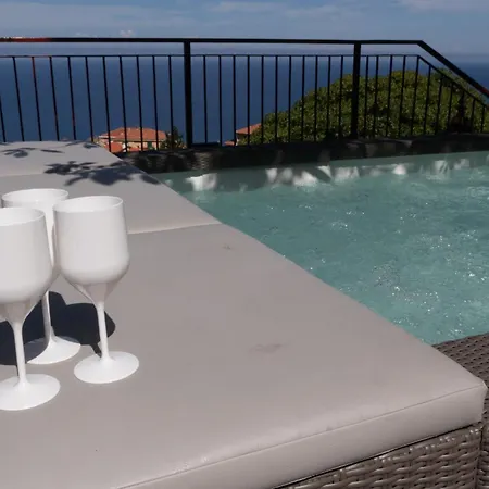 Le Tre Terrazze Sul Blu Vista Mare, Piscina Idromassaggio, Posto Auto Coperto * بيرغيجي