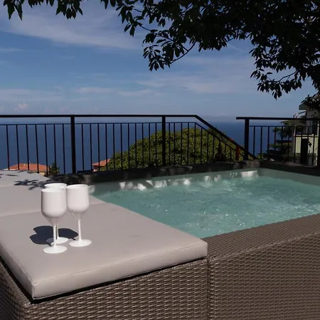 شقة Le Tre Terrazze Sul Blu Vista Mare, Piscina Idromassaggio, Posto Auto Coperto