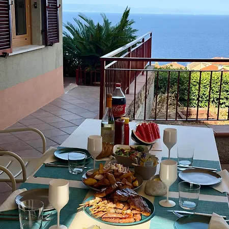 Le Tre Terrazze Sul Blu Vista Mare, Piscina Idromassaggio, Posto Auto Coperto