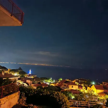 Le Tre Terrazze Sul Blu Vista Mare, Piscina Idromassaggio, Posto Auto Coperto *